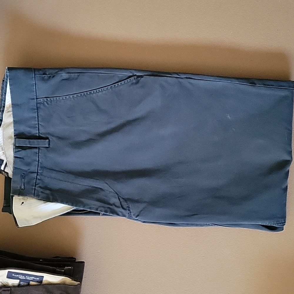 Mens Banana Republic 32x30 blue chino